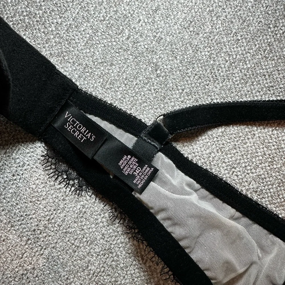 Victoria's Secret Bundle - Picture 3 of 9